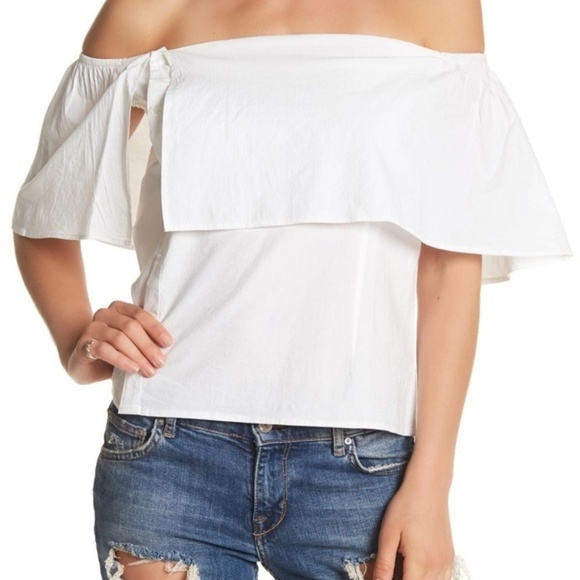 W118 BY WALTER BAKER Tori off-the-shoulder Top - Picture 1 of 5